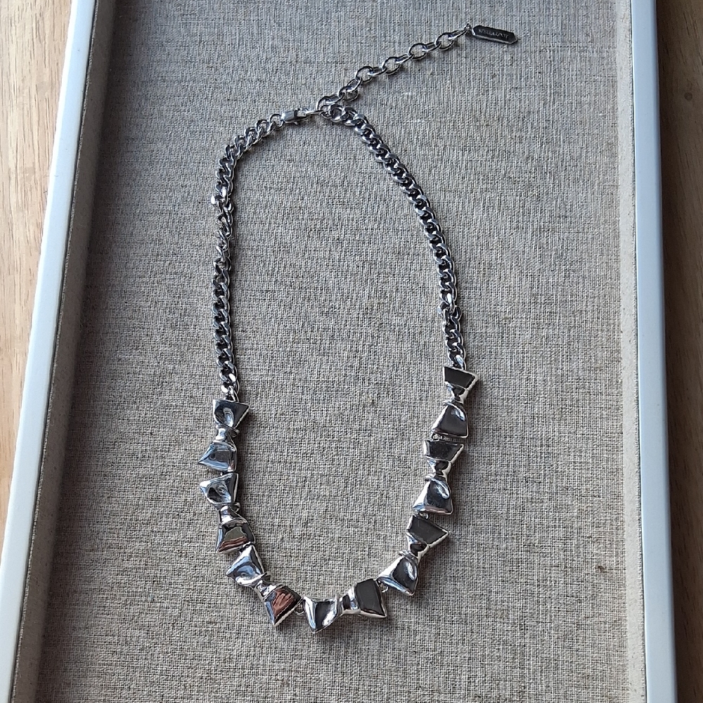Elegant Silver Necklace